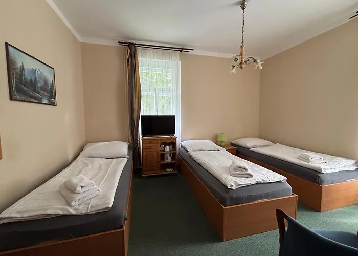 招待所 Berolina 3*